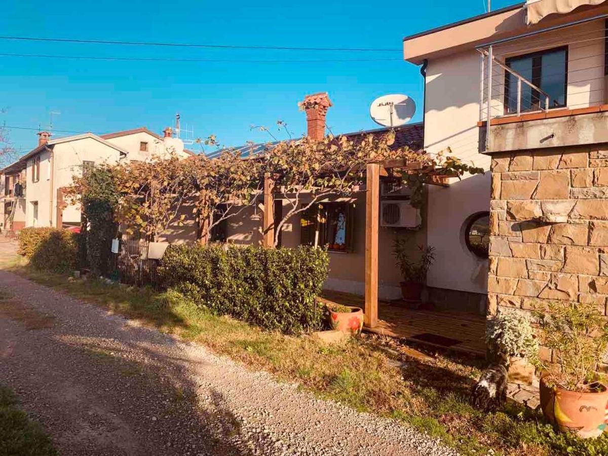 Villa Istrska Hisa Centurium à Marezige Extérieur photo